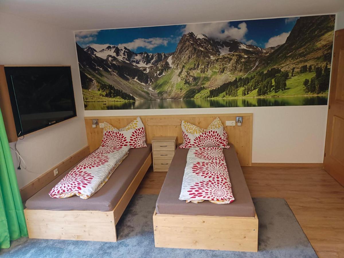 הופגרטן אים בריקסנטל Ferienwohnung Luxner מראה חיצוני תמונה